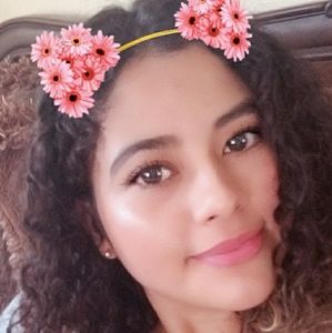 Meet your Posher, Alanymonica